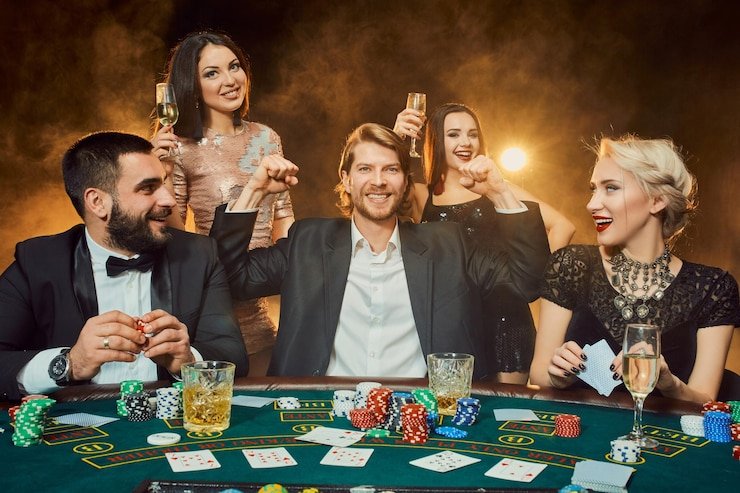 Permainan Hood vs Wolf langsung dengan dealer profesional di studio bawangtogel